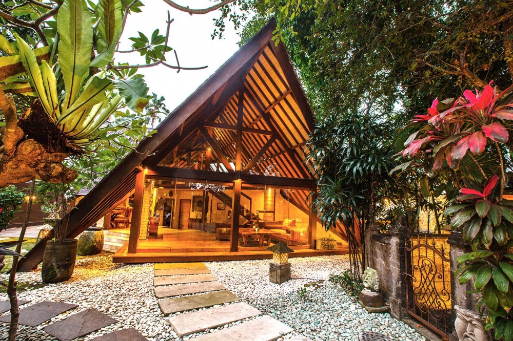 Seminyak Villas - A Tropical Memorable Getaway | Thesnapchattv