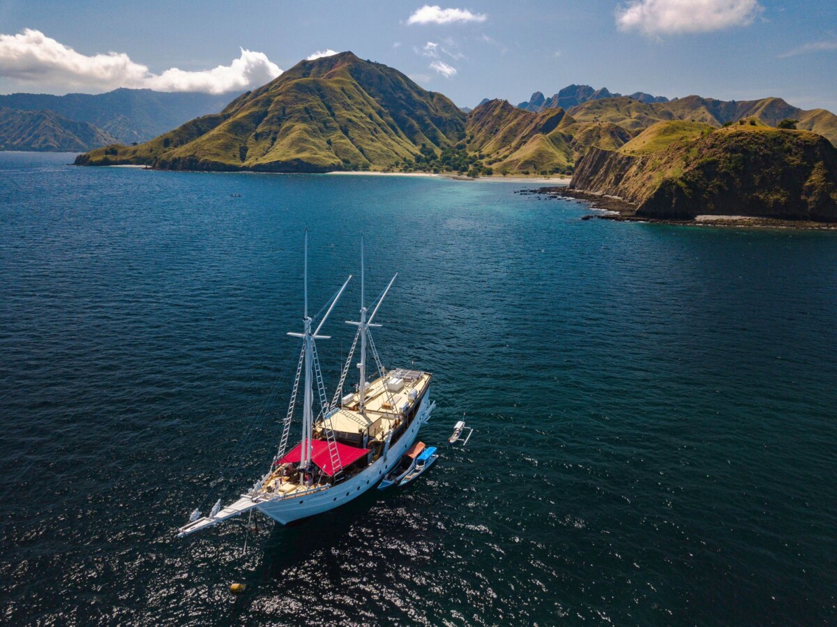 Indonesia yacht adventure